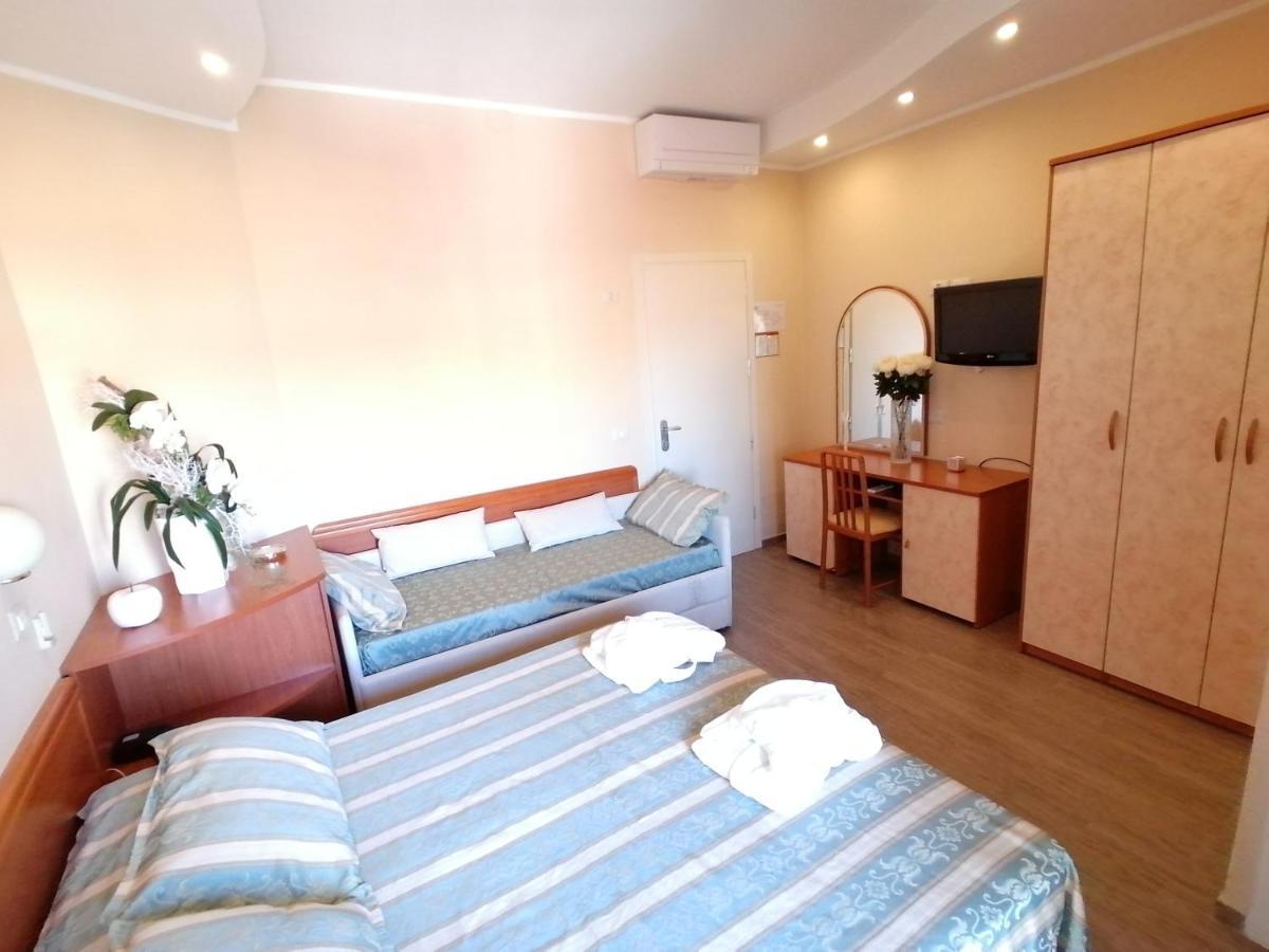 Hotel Nordic เบลลาเรีย-อีเจอา มารีนา ภายนอก รูปภาพ