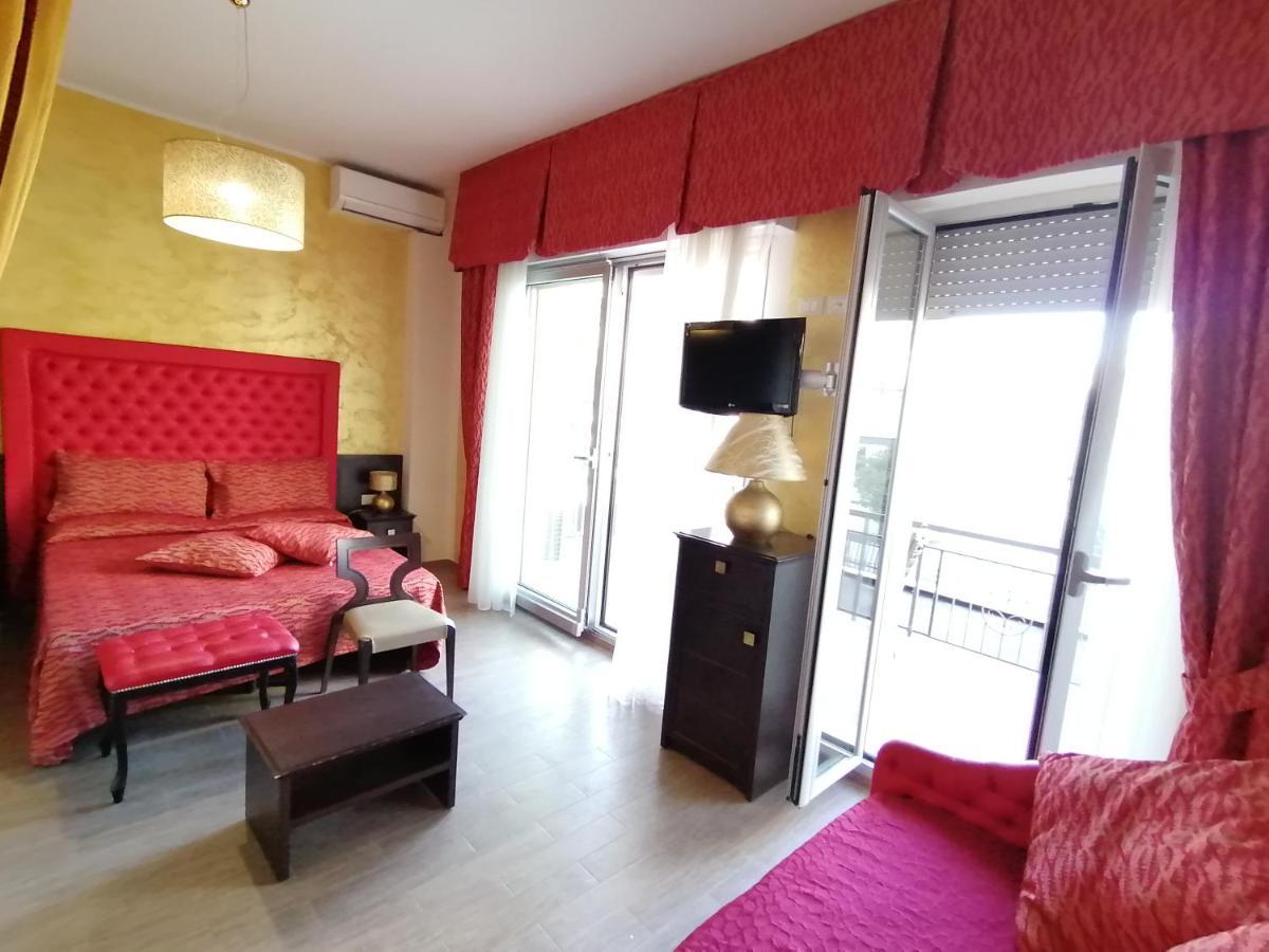 Hotel Nordic เบลลาเรีย-อีเจอา มารีนา ภายนอก รูปภาพ